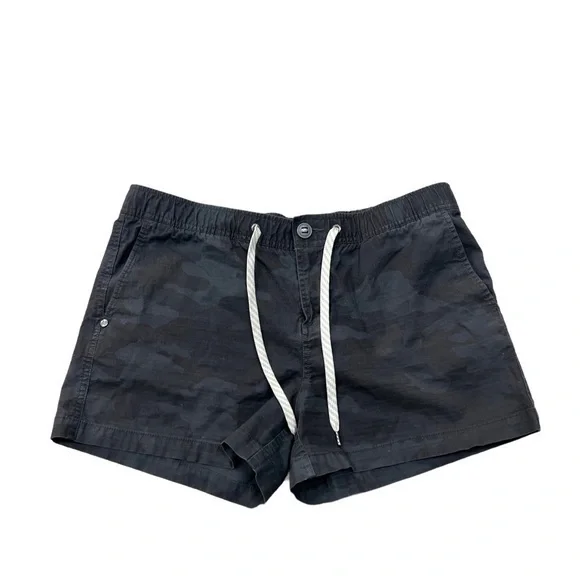 Vuori Ripstop Black Camo‎ Shorts
