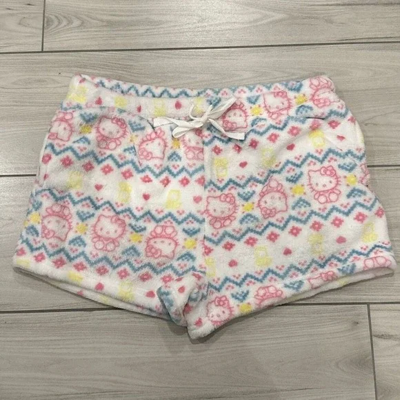 NWOT Sanrio Hello Kitty spring Easter themed fuzzy pajama shorts size‎ large