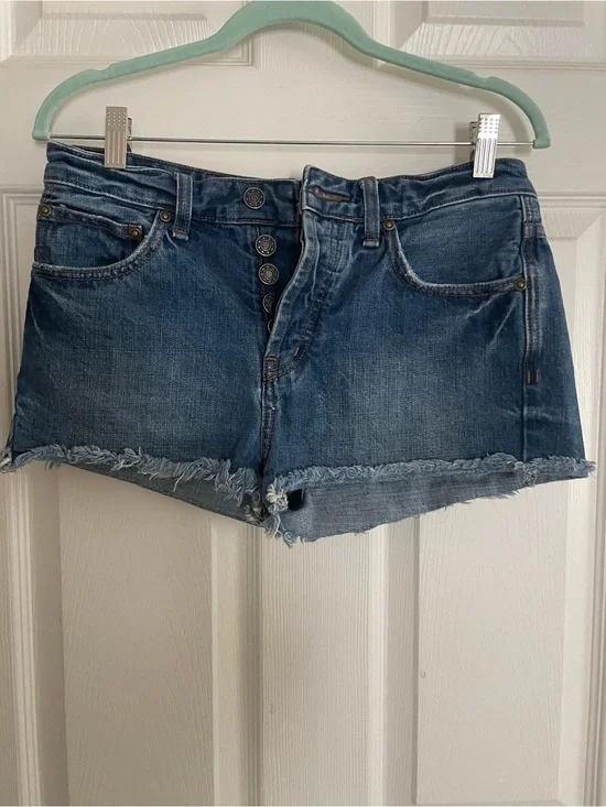 Free People Women's Frayed Hem Mid-Rise Denim‎ Shorts - Blue