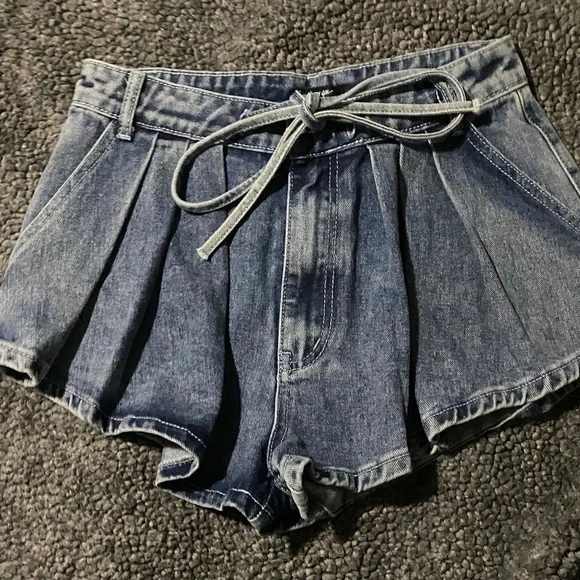 Nasty Gal Flippy short Denim Blue Women's Shorts