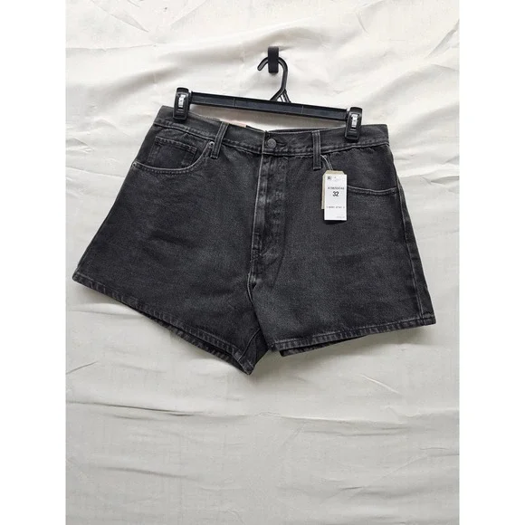 Levi's Womens High Rise Mom Shorts Black Cotton Relaxed Size 32