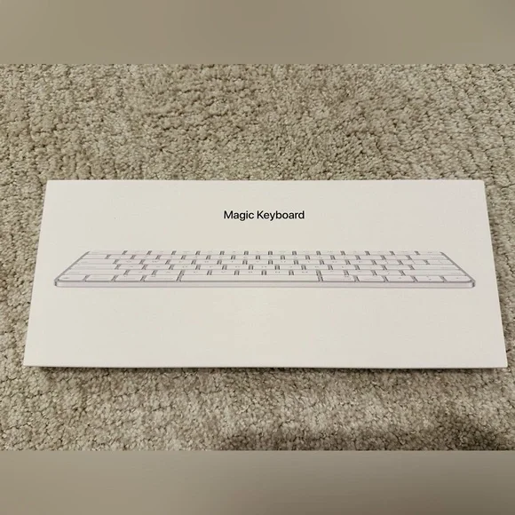 NWT Apple Wireless Magic Keyboard White