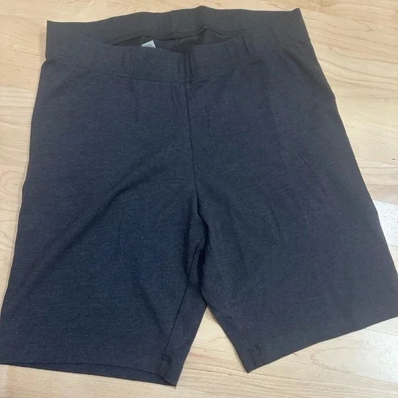 Old Navy Women's Black Bike Shorts