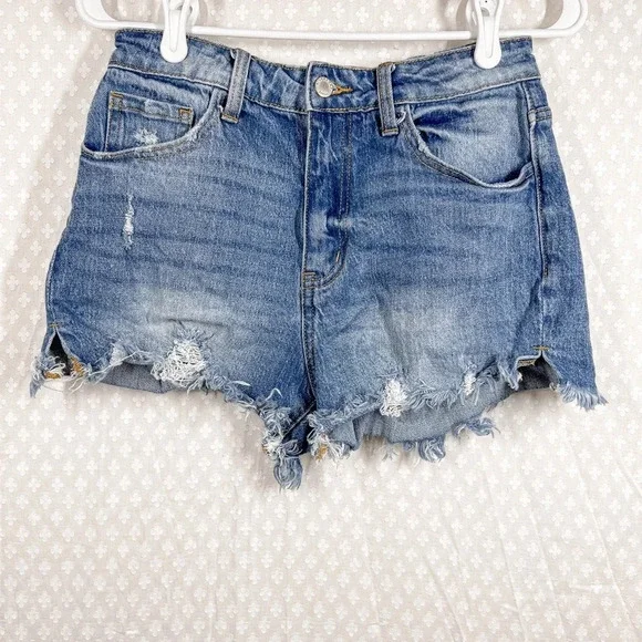 Kancan Ultra High Rise Cut Off‎ Denim Shorts