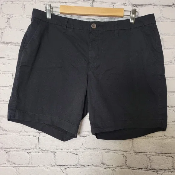 Old Navy Everyday Short Womens 12 Black Chino Twill‎ Mid Rise Preppy Resortwear