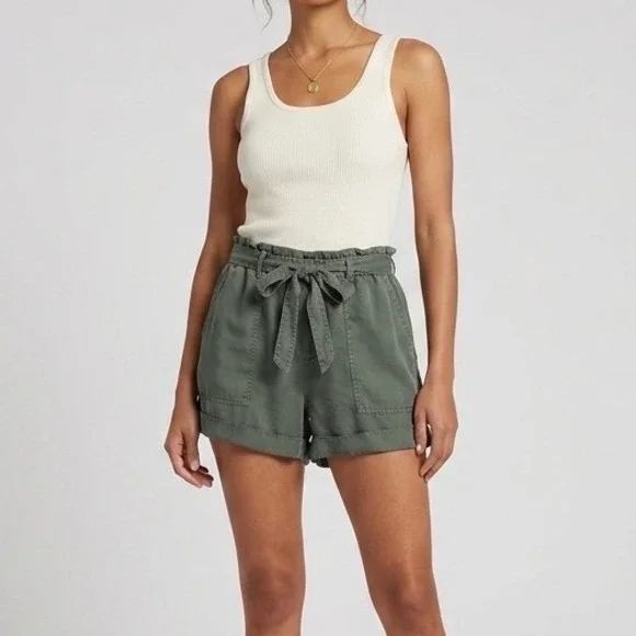 American Eagle Green Lyocell Paperbag Waist Shorts Tie Belt Utility Pocket Small