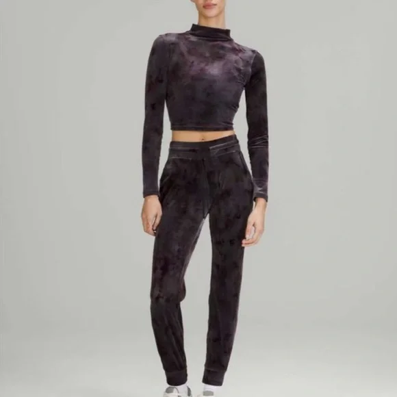 Lululemon Ready To Crush HR Velour Joggers