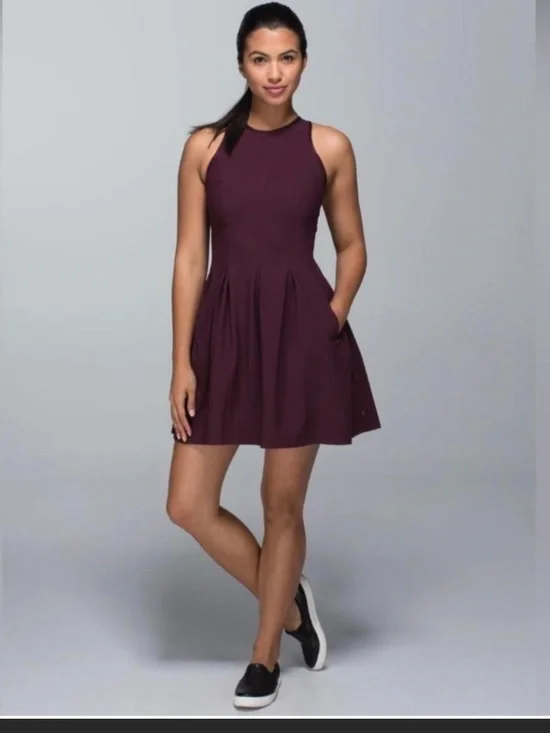 Lululemon Women's Lululemon Here To There Dress Bordeaux Drama (Burgundy) Size 4