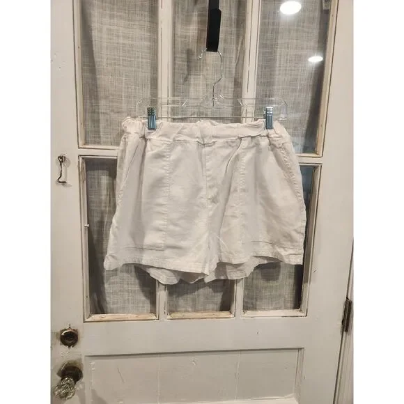 Simply Blessed White Pull‎ On Women's Shorts Size XL