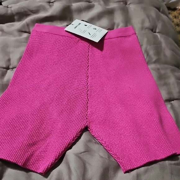 Apparis Hot Pink Ribbed‎ Bike Shorts