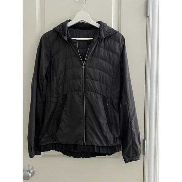 Lululemon Black Puffy Windbreaker Removable Hood Size 8