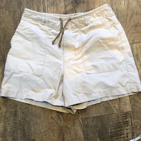 Royal Robbins Light‎ Khaki Shorts