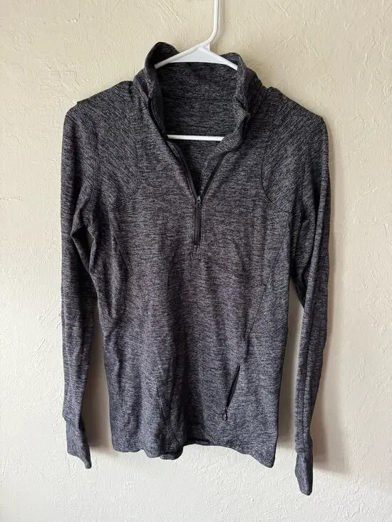 Lululemon Dark Gray Half Zipper Sweatshirt Size 8