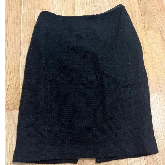 Ann Taylor Black 100% Virgin Wool Textured Pencil Skirt Size 6 117821