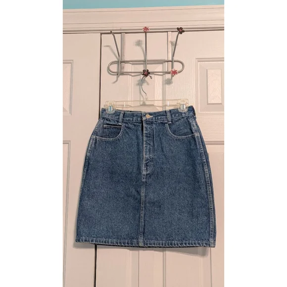 Women's Calvin Klein Denim Skirt Size 11/12 Blue