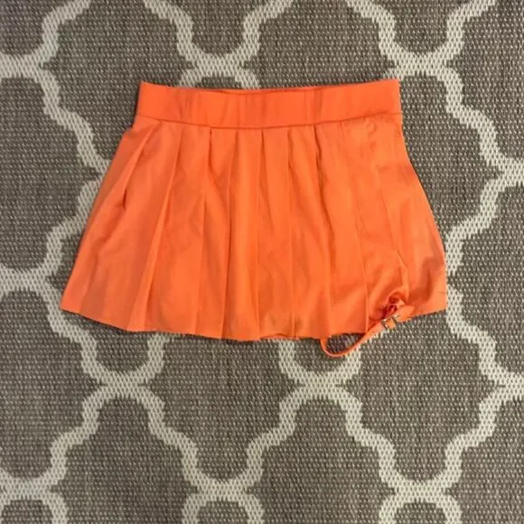 Halara tennis skirt women’s size medium