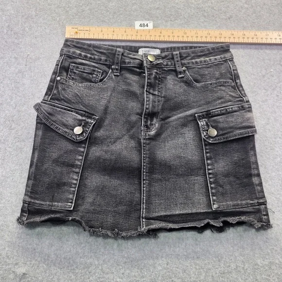 Tinsel Black Denim Cargo Mini Skirt Frayed Raw‎ Hem Size 28 Utility Y2K Style