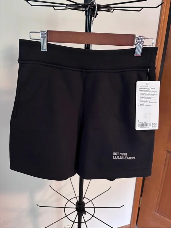 lululemon athletica Black Heavyweight Fleece Sweatshort
