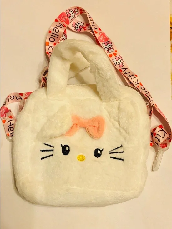 Cute Kawaii Sanrio Hello Kitty Fluffy Handbag With Detachable Crossbody Strap