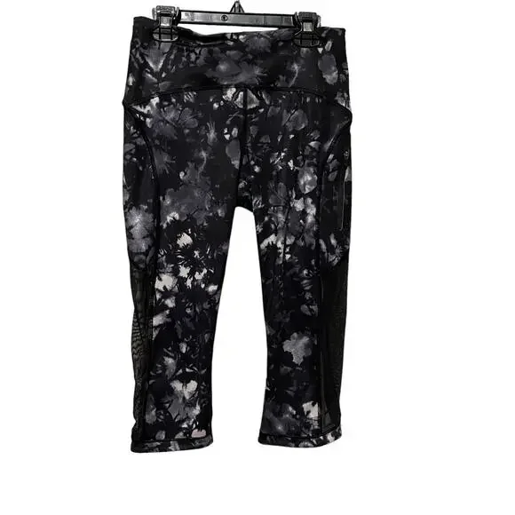 Lululemon athletica Black/White Abstract Floral Mesh Cropped Leggings
