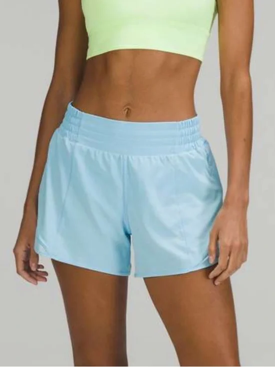 Lululemon Hotty Hot High-Rise Lined 4” Short in Blue Chill in Size 6