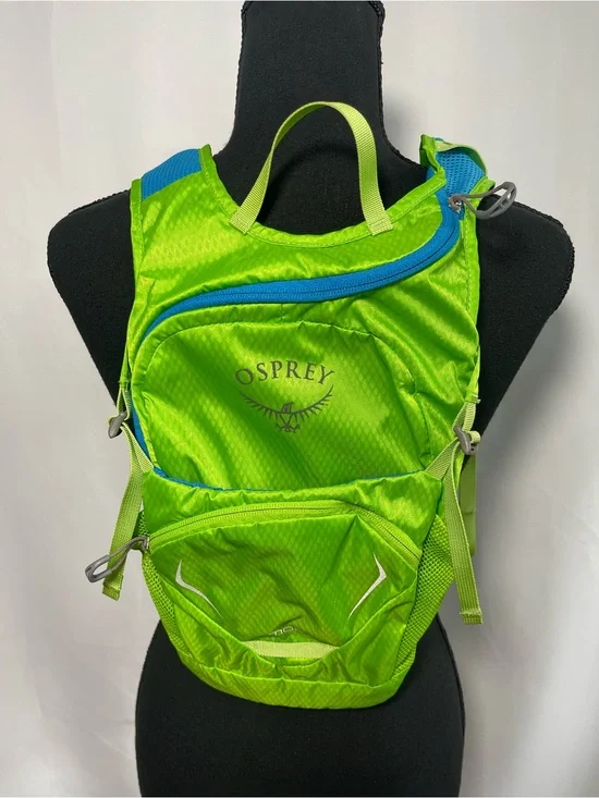 Osprey Moki Kids green hydration backpack