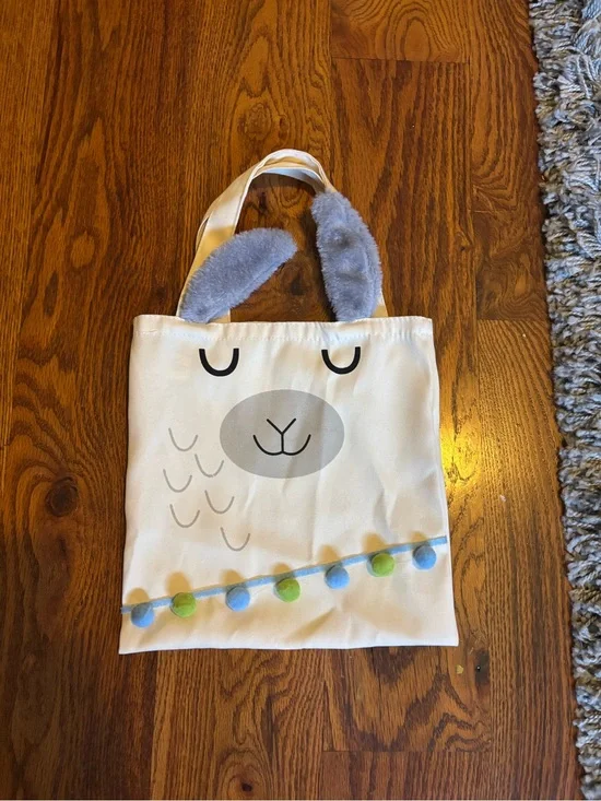White llama mini tote bag