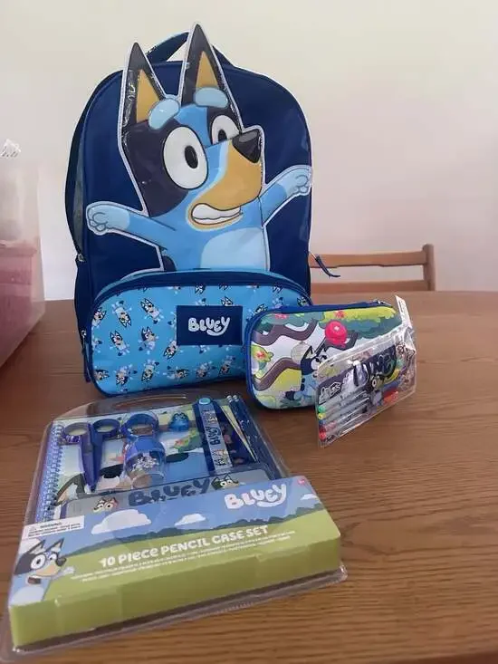 Bluey Kids 16-Inch Backpack and Stationery Set