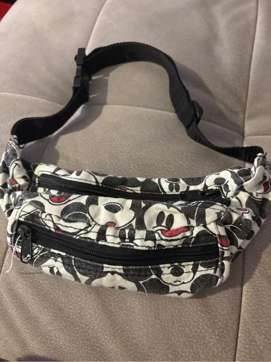 Vintage Mickey & Co. Disney Mickey Mouse Print Small Waist Bag Fanny Pack