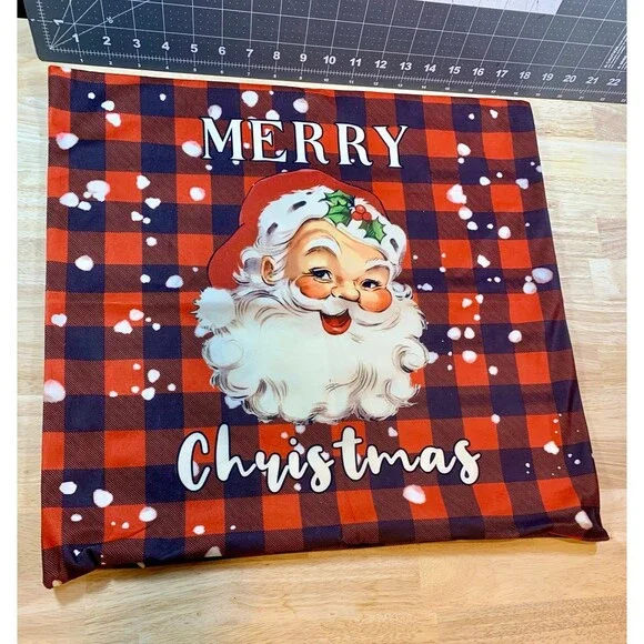“Merry Christmas” Throw Pillow Cover – Classic Santa Face Design – Holiday Decor