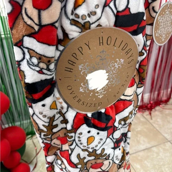 Happy Holidays Oversized Blanket - Festive Red and White