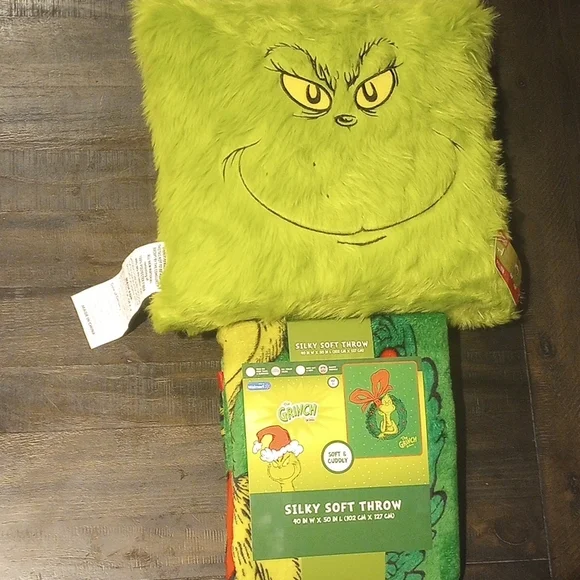 Silky Soft Green Throw Blanket