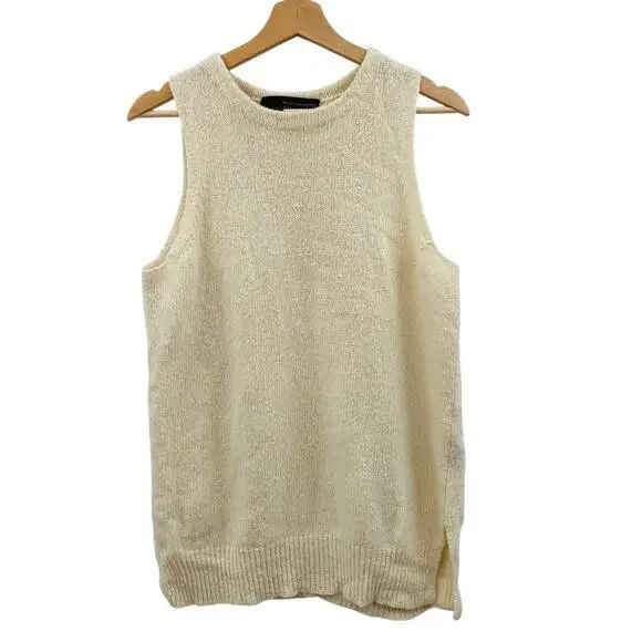 360‎ Cashmere cream split back sleeveless sweater