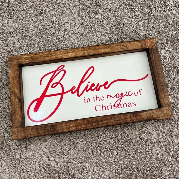 Believe in the Magic of Christmas Wood‎ Sign Red White Holiday Home Decor