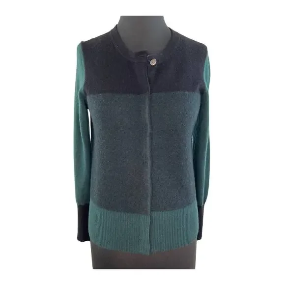 C by Bloomingdale's 100% 2 Ply Cashmere Green Colorblock Long Sleeve Sweater M