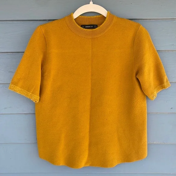 Zara Mustard Yellow Crewneck Short Sleeve Sweater