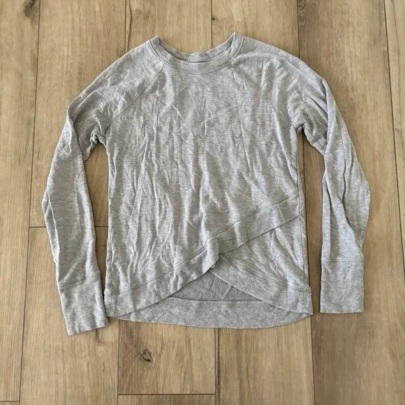 Athleta Sweatshirt Womens XS Crossover Crewneck Long Sleeve Super Soft Shirt