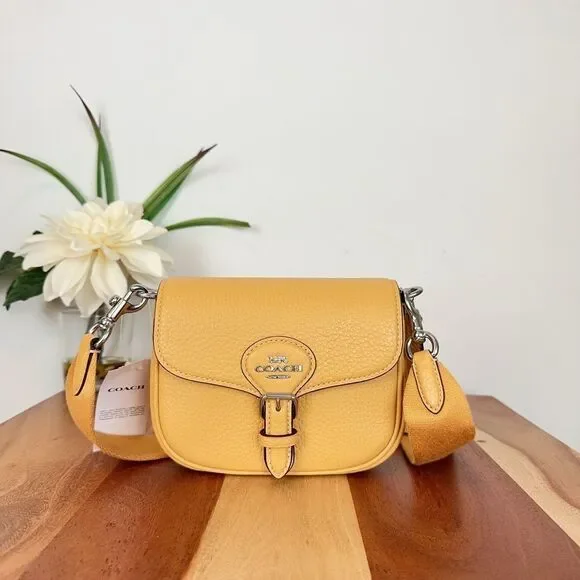 NWT Coach Amelia Small Saddle‎ Bag