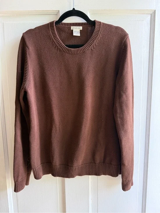 St. John's Bay Brown Crewneck Sweater