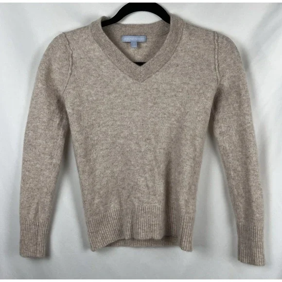 Antonio Melani Maddie 100% Cashmere‎ V-Neck Sweater Long Sleeve Small Oatmeal