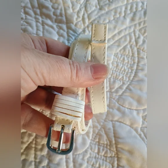 Thin White Belt with Cut-out Design And Silver Buckle
