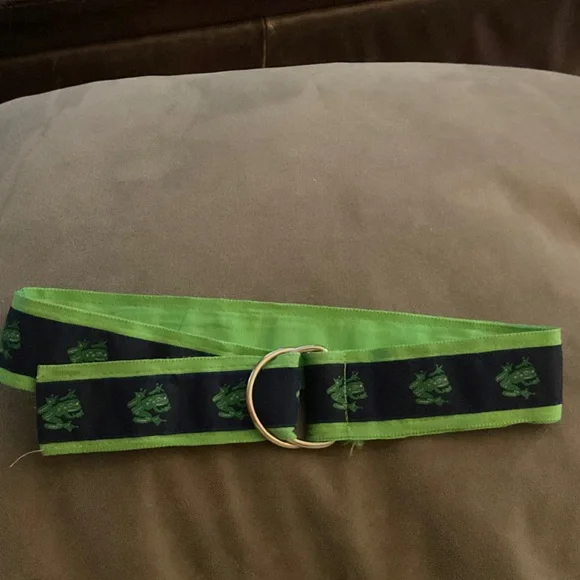 Della Divine- Frog Embroidered Ribbon D-Ring Belt, 24 inch, Navy/Green