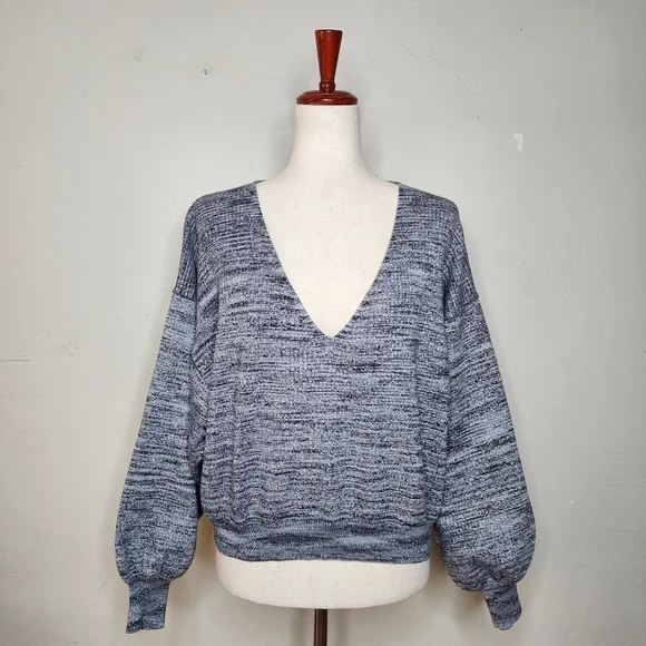 Free People Metallic‎ Silver Balloon Sleeve V Neck Sweater Size Small
