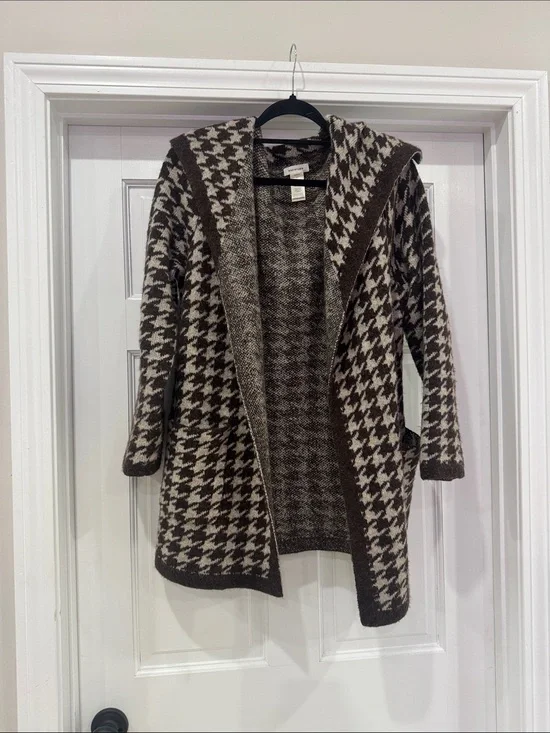 Max Studio Open Cardigan Distressed Sweater - Brown & Cream