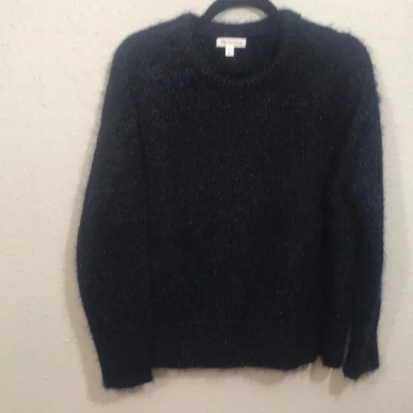 Prologue Black Round Neck Oversized Eyelash Sweater size‎ XS