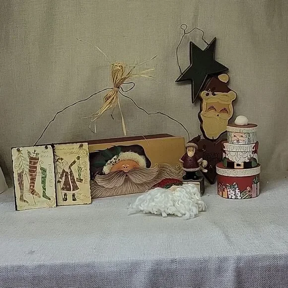 Santa bundle of Christmas decor‎