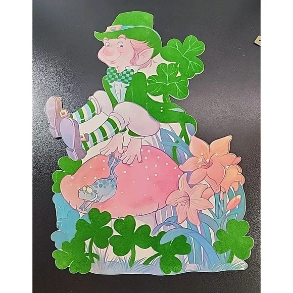 VINTAGE ST.‎ PATRICK'S DAY IRISH DIE CUT Dancing LEPRECHAUN