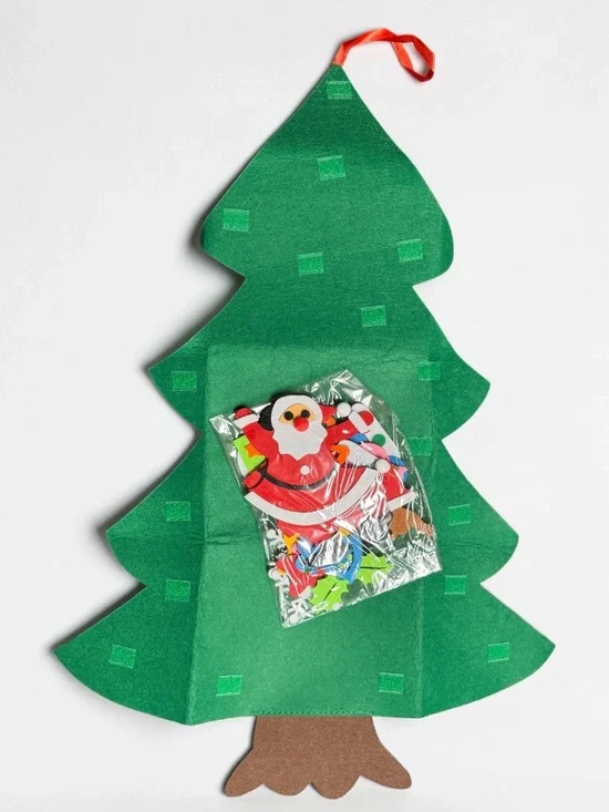 CASA CLAUS DIY Felt Christmas Tree 22 Pc Wall Decor