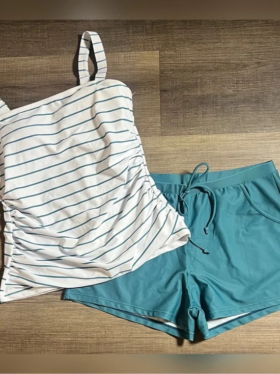 Women’s Green & White Tankini With Shorts Two Piece Swim Set