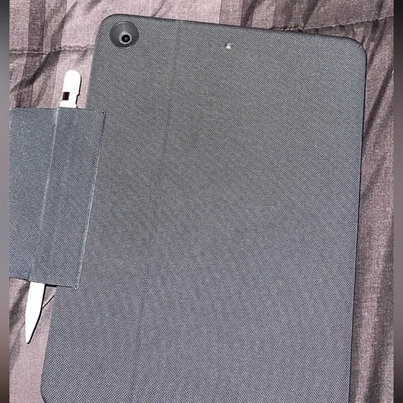 Apple ipad 8th generation 32 GB in space gray